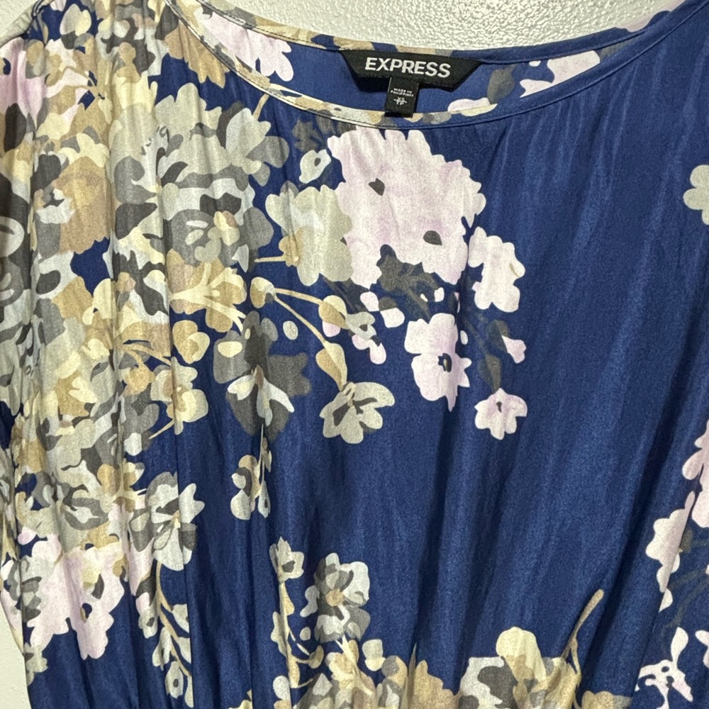EXPRESS Floral dress - size XS - Picture 2 of 12